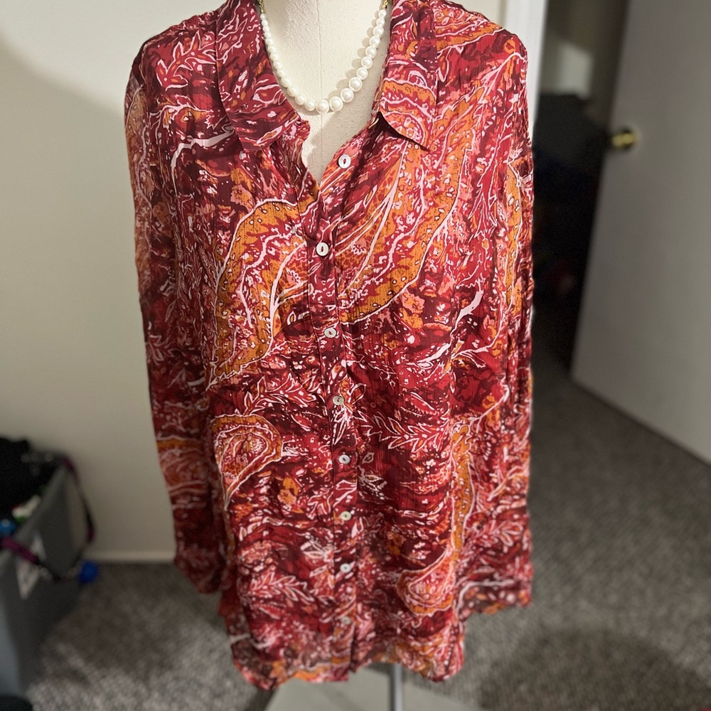 Plus size blouse
